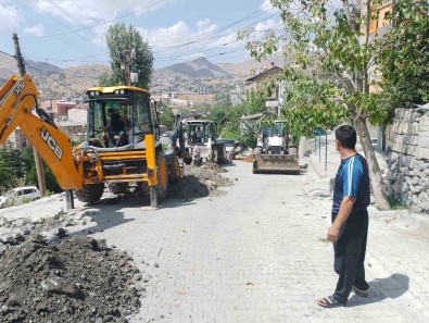 Hakkari'de Sondaj Teknigi Ile Dogalgaz Verildi