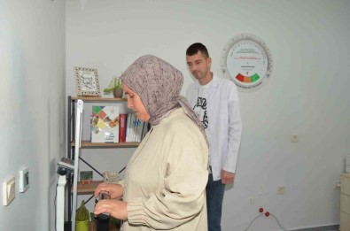Saglikli Hayat Merkezi'yle 4 Ayda 14 Kilo Verdi