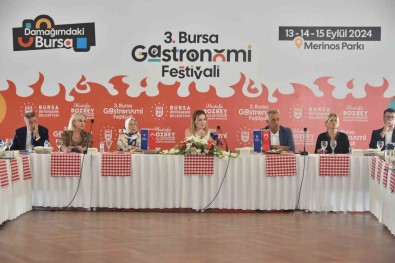 Üreten Kadinlar Sokagi, Bursa Gastronomi Festivali'nde