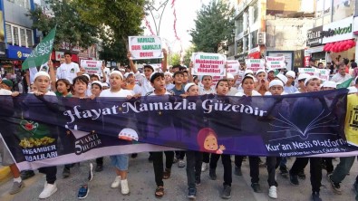 Van'da 'Hayat Namazla Güzeldir' Etkinligi