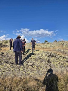 Yabanci Uyruklu Sahis Ormanda Ölü Bulundu