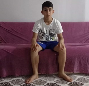 Sariyer'de Denizde Bogulma Tehlikesi Geçiren 15 Yasindaki Çocuk, 6 Gün Sonra Hayatini Kaybetti