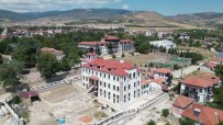 ABD'lilerin Insa Ettigi 160 Yillik Kizlar Mektebi Kütüphane Oluyor Haberi