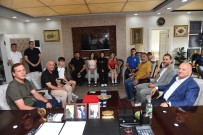 Baskan Tavli, Gagavuzya Spor Bakani Ve Sporcularini Misafir Etti Haberi