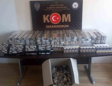 Hatay'da Durdurulan Araçtan 4 Bin 90 Paket Kaçak Sigara Çikti