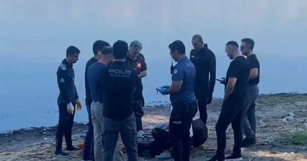 İzmit Sahili'nde ceset bulundu