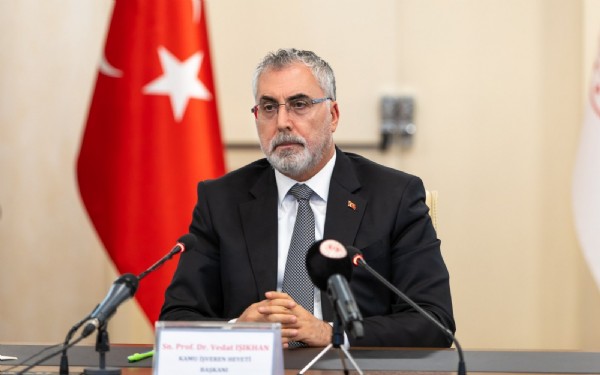 Çalışma ve Sosyal Güvenlik Bakanı Vedat Işıkhan'dan borçlu belediyelere ilişkin açıklama: Başvurular oldu