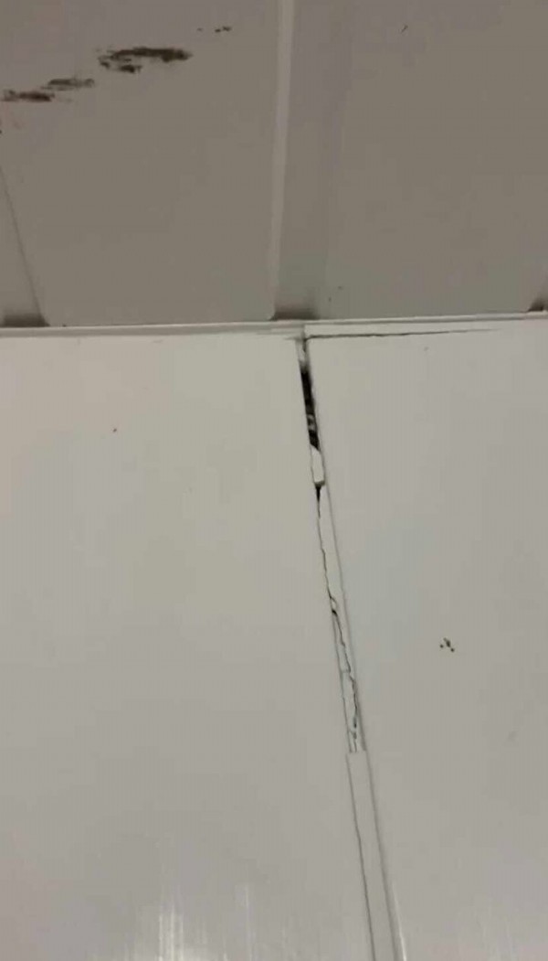 Adana'da korkutan görüntü: Depremden sonra oluştu vatandaşlar sokağa çıktı