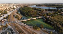 Tunca Nehri'nde Kuraklik Alarmi Açiklamasi Yolda Çökmeler Olustu Haberi