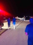 Devrilen Otomobilde 2 Kisi Yaralandi Haberi