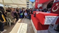 Görevdeyken Kalp Krizi Sonucu Sehit Olan Astsubay Topraga Verildi Haberi