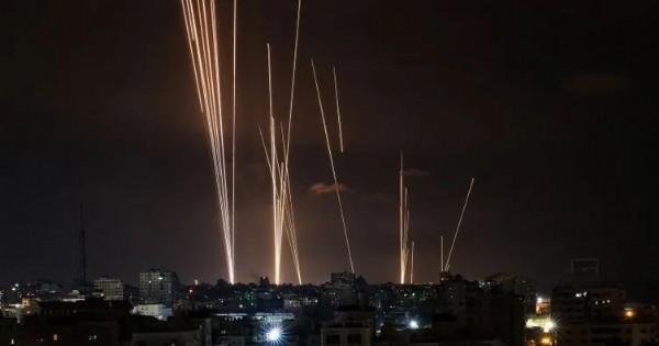 İsrail Hizbullah gerilimi tırmandı! Demir kubbe delindi: Roket, seyir füzesi ve İHA saldırısı!