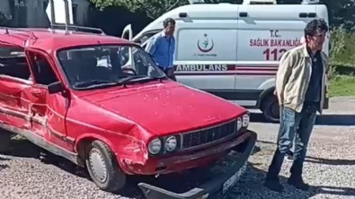 Zonguldak'ta iki otomobilin çarpışması sonucu 5 yaralı