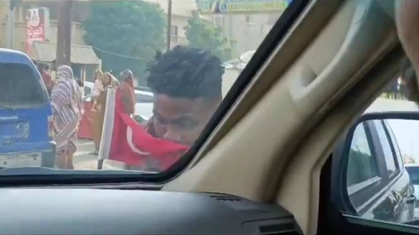 Sudan ordusu Vad Medeni'yi isyancılardan kurtardı: Halk sevinç gösterileri yaptı