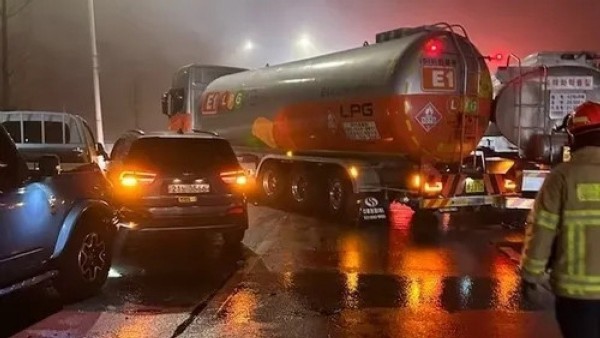 Güney Kore’de 43 araçlı zincirleme kaza: 9 yaralı