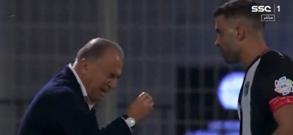 Hamdallah, taktik veren Fatih Terim’e su şakası yaptı