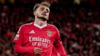 Benfica'da sakatlık! Kerem için fırsat doğdu Haberi