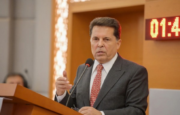 Esenyurt Belediyesi'nde skandallar bitmiyor: CHP'li meclis üyesine araç tahsisi ortaya çıktı!