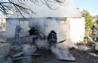 Antalya'da gecekondu yangını