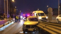 Çorlu’da otomobil bariyerlere saplandı Haberi