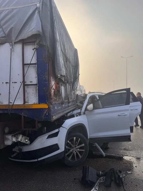 Bandırma-Bursa Karayolunda trafik kazası: Çok sayıda yaralı var