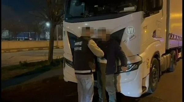 Polisten uyuşturucu kaçakçılarına ağır darbe: Değeri tam 30 milyon TL!