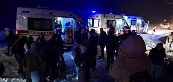 Yunan medyasının gözü korktu: Mavi Vatan hamlesi panikletti! “Türk Deniz Kuvvetleri büyüyor”