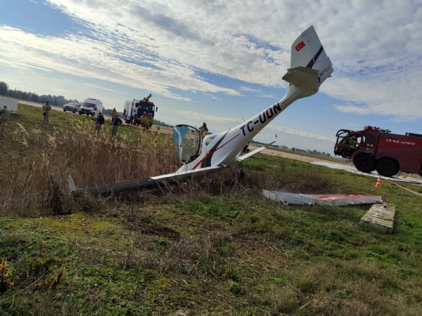 Bursa'da eğitim uçağı düştü! Valilikten açıklama geldi