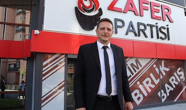 Zafer Partisi'nde deprem: İlçe başkanları da istifa etti!