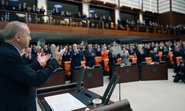 CHP'liler Çıldıracak! Cumhurbaşkanı Erdoğan Ayakta Alkışlandı...