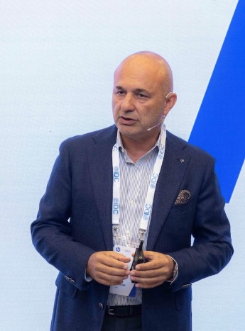 Yapay Zeka İş Dünyasını Nasıl Etkileyecek?