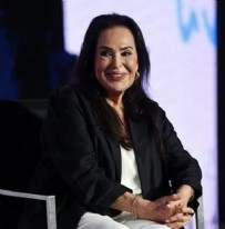 TÜRKAN ŞORAY - Türkan Şoray'ın Kökeni! Güzelliği Zamanla Yarışıyor...