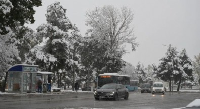Erzurum Beyaza Büründü!