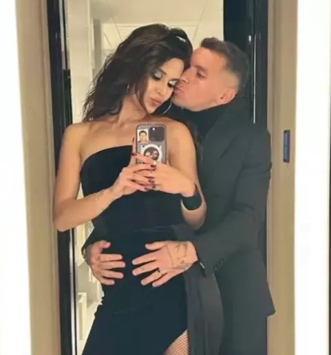 Torreira Ve Rabia Soytürk Aşk Mı Yaşıyor ?