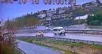 Seyir halindeki İETT yoldan çıktı! E-5'te korku dolu anlar