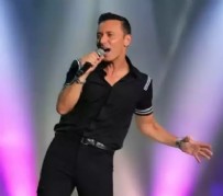 MUSTAFA SANDAL - Mustafa Sandal'a Jest!