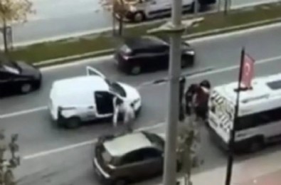 Trafikte 'Sinyal' Kavgası!