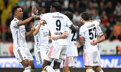 Beşiktaş erteleme maçındaki galibiyetle moral buldu