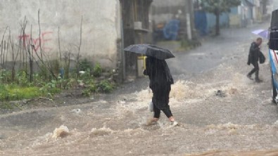 7 il için 'sarı' kodlu alarm! Sel ve su baskınlarına dikkat