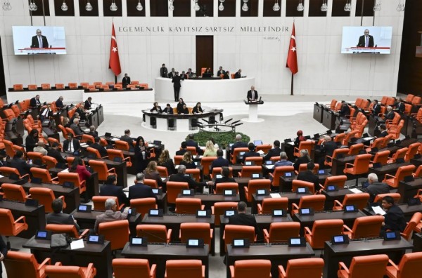 Meclis’te Yoğun Hafta: “Terörsüz Türkiye” Komisyonu ve 2026 Bütçesi Gündemde