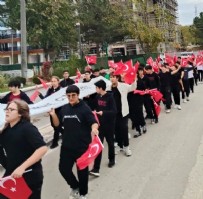 CUMHURIYET - Bursa'da Anlamlı Koreografi!