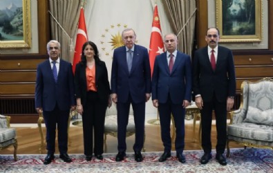 Cumhurbaşkanı Erdoğan DEM Parti'yi Kabul Edecek!