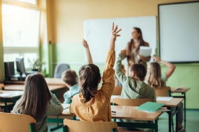 MEB 1 HAFTALIK İLK ARA TATİL NE ZAMAN? Ara tatil kaç gün? 2025-2026 Kasım tatili ayın kaçında başlıyor?