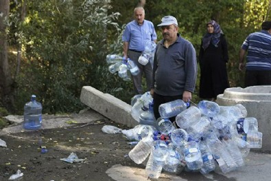 Osman Gökçek’ten Mansur Yavaş’a sert tepki: “Aciz başkan, apartman yöneticiliğini bile beceremezsin!”