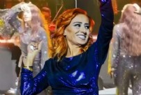 YILDIZ TİLBE - Yıldız Tilbe Kendinden Geçti!