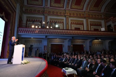 Abdulkadir Uraloğlu duyurdu: Antalya-Alanya Otoyolu'na 1.7 milyar euro kaynak sağlanacak