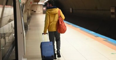 İBB'den akıldışı uygulama: Metro İstanbul'da 'valiz yasağı' dönemi