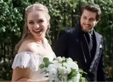 İpek Filiz Yazıcı Sürprizi Paylaştı!