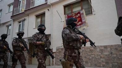 Adana'da DEAŞ operasyonu! Gözaltılar var