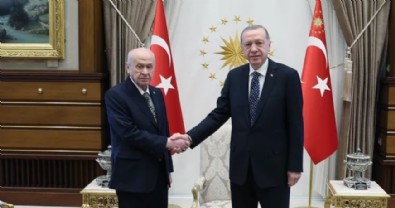 Ankara'da Cumhur İttifakı zirvesi! Cumhurbaşkanı Erdoğan-Devlet Bahçeli görüşmesi başladı